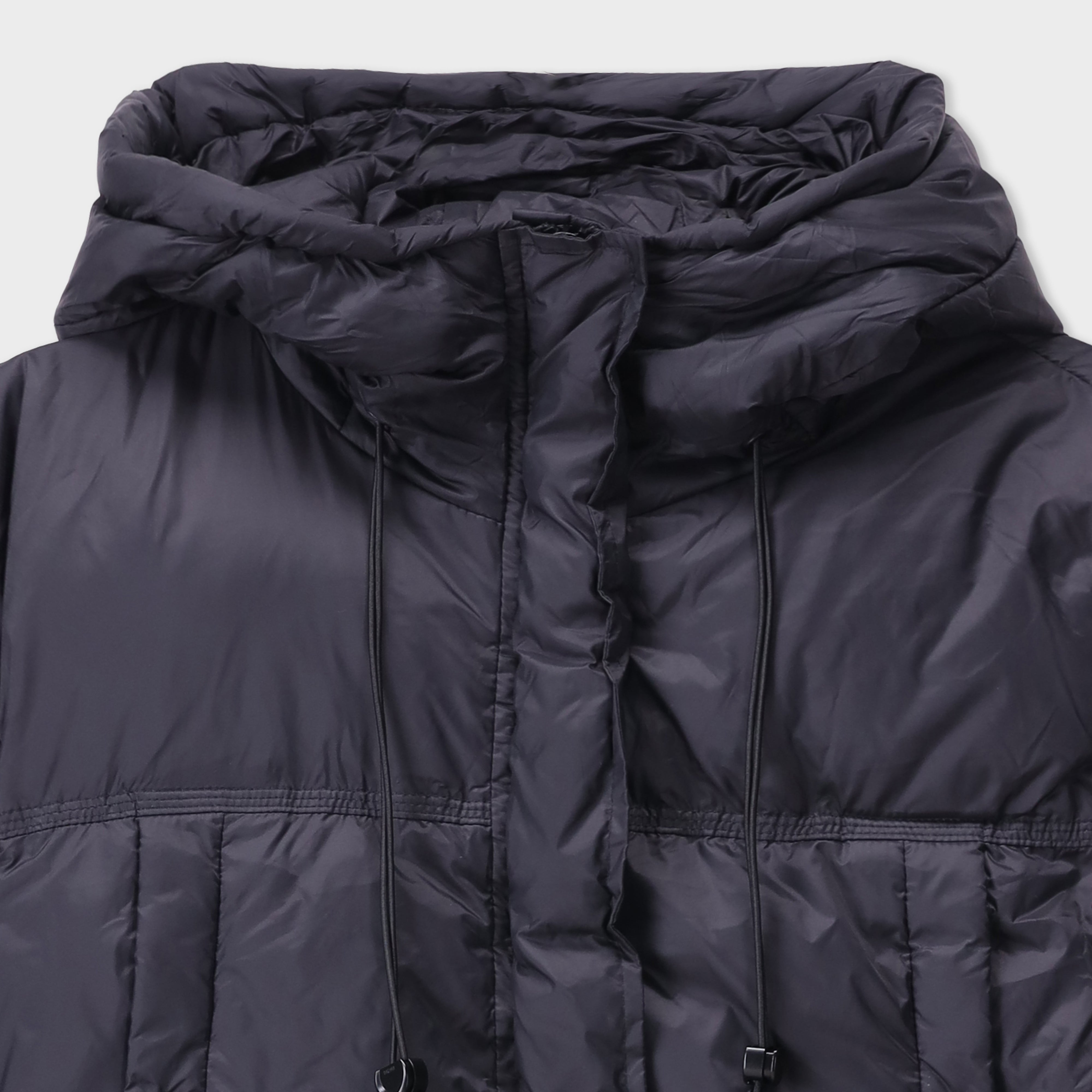 Sleeveless Puffer Jacket